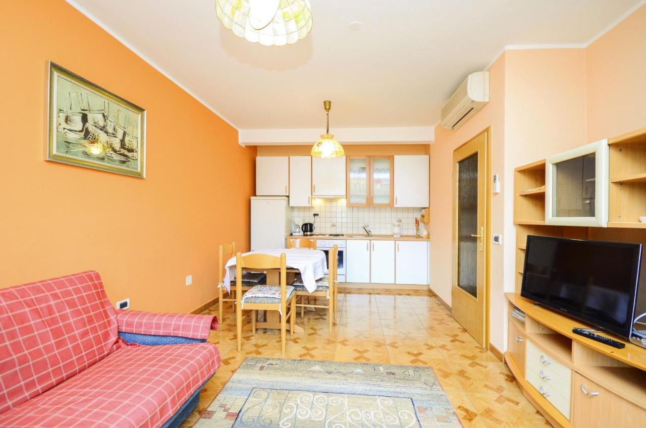 Apartments Marija Umag Bagian luar foto
