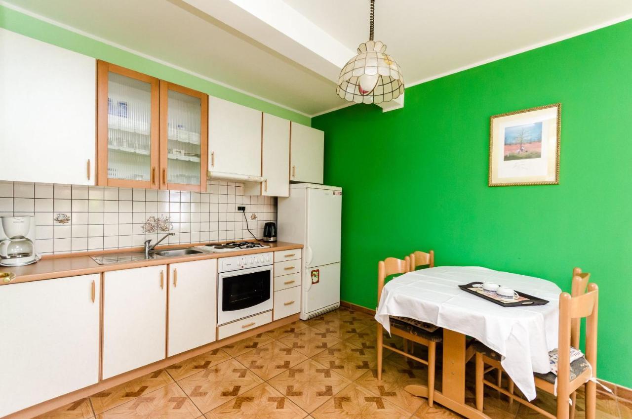 Apartments Marija Umag Bagian luar foto