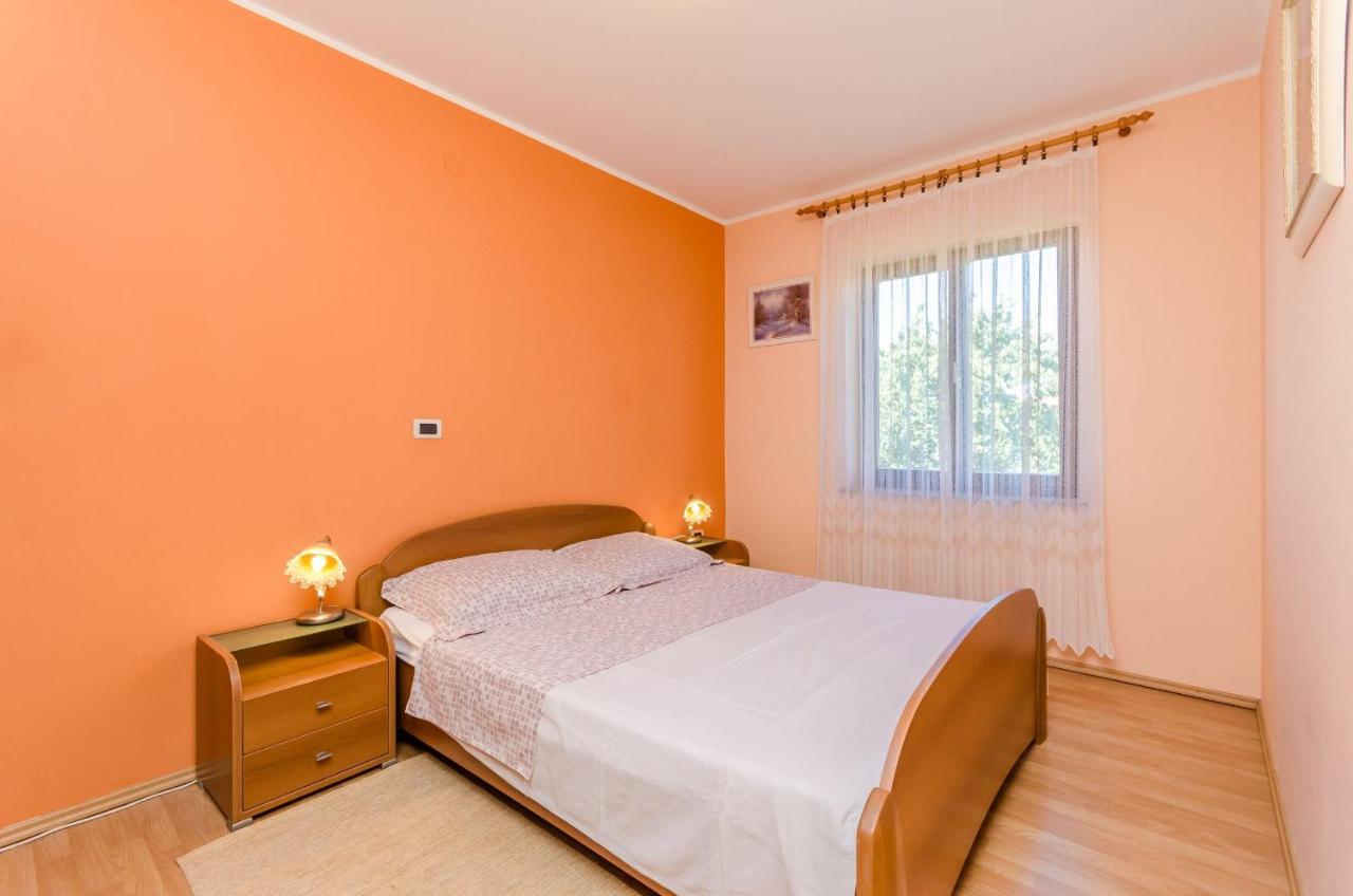 Apartments Marija Umag Bagian luar foto