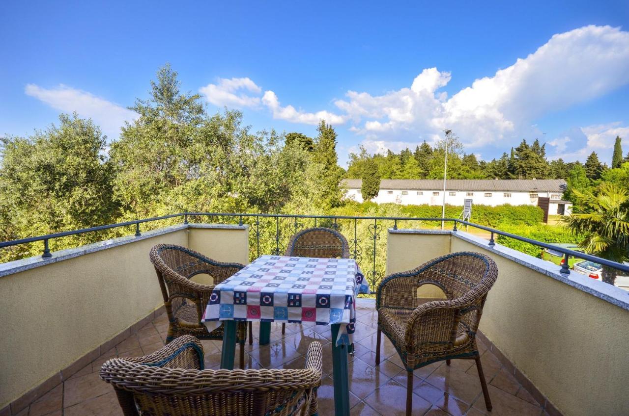 Apartments Marija Umag Bagian luar foto