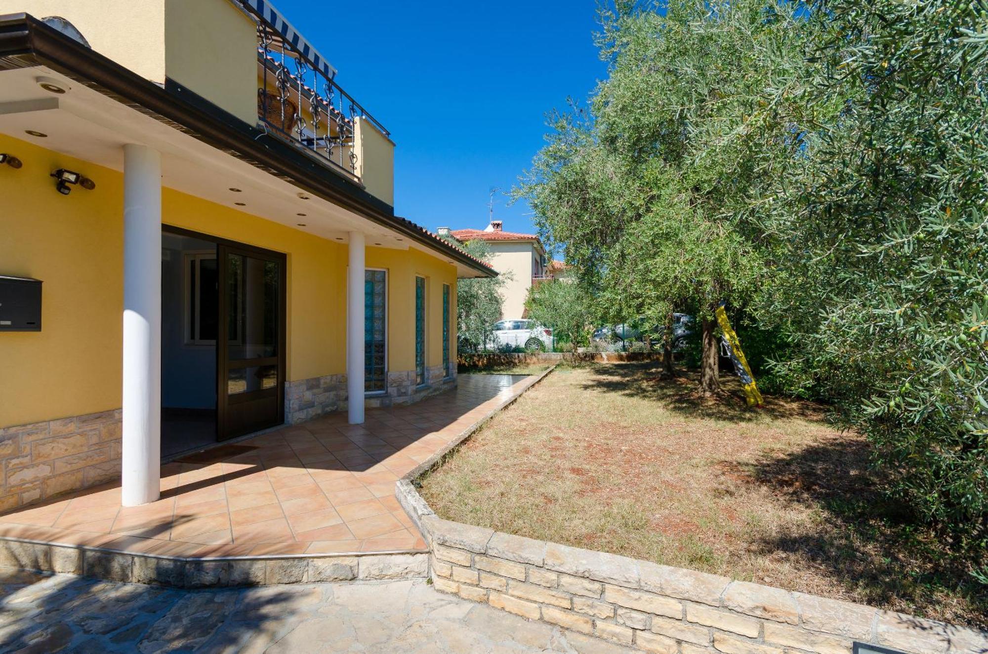 Apartments Marija Umag Bagian luar foto