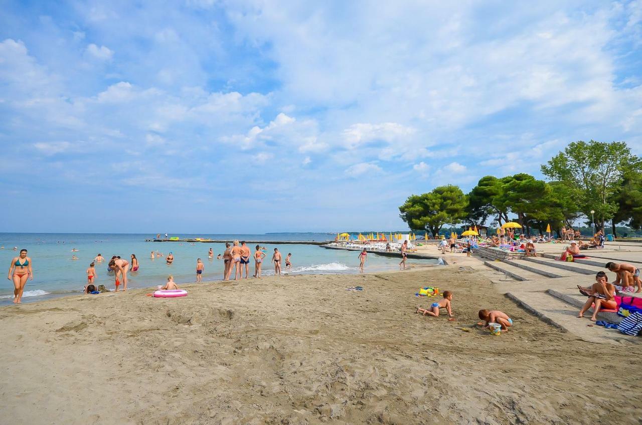 Apartments Marija Umag Bagian luar foto